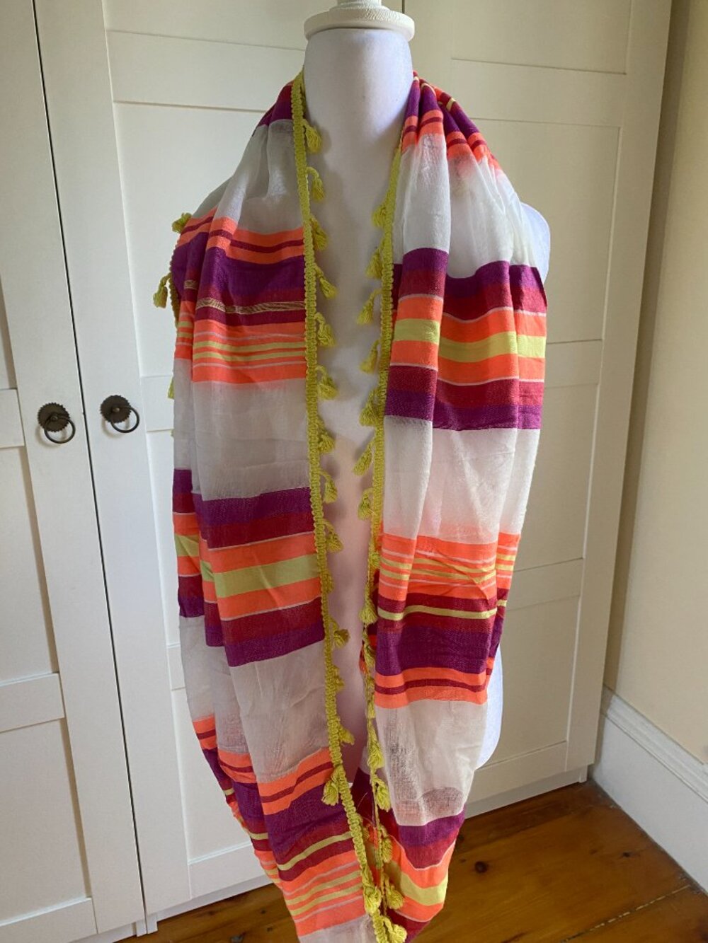 Infinity Scarf - Picture 5 of 6